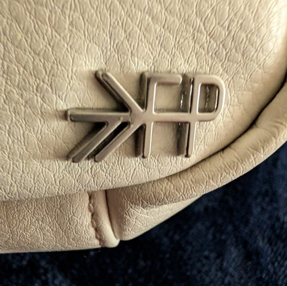 Freshly Picked x Disney Babu Mickey Mania Park Pack - Picture 4 of 7